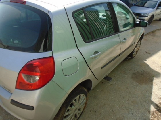 Renault Clio III 1.5 dci de 2006 para peças